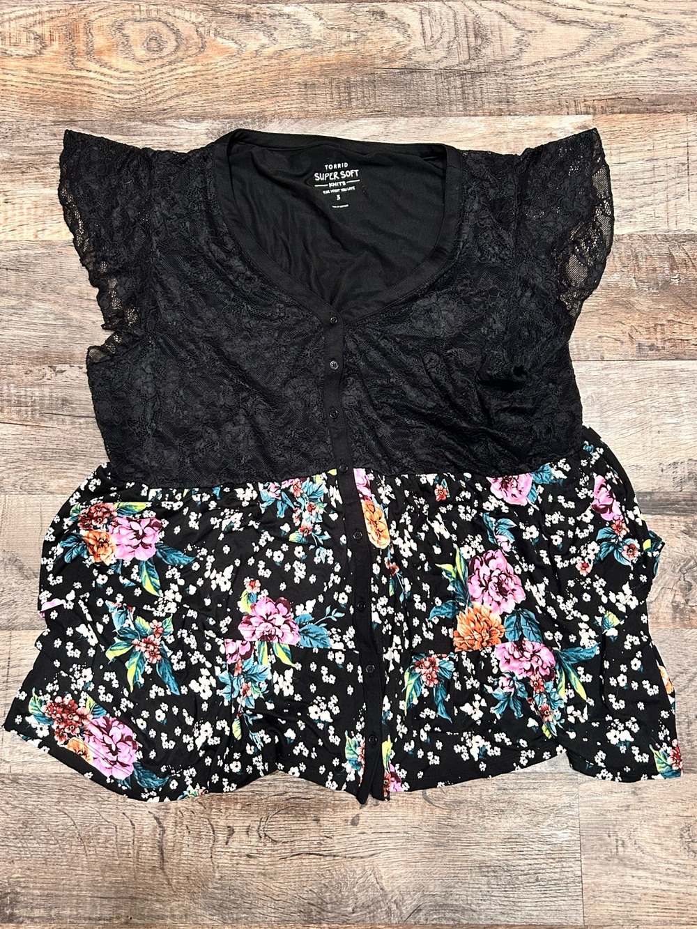 torrid 3 Black Lace Bodice with Multicolor Floral Peplum Ruffle Hem